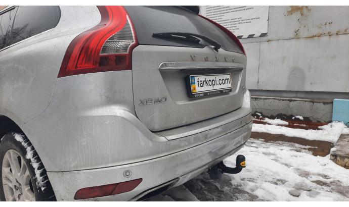 Фаркоп Auto-Hak для автомобіля VOLVO XC 60 5 двер. 2008-2017 L21A